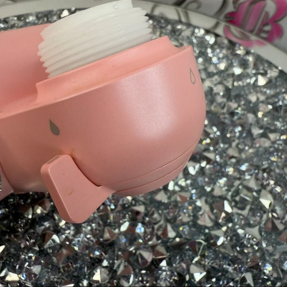 Filterbaby Skincare Product in Light Gray Box with pink filter skin filter